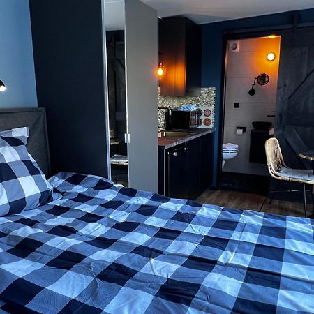 B&B Prive Tiny House Bij Zee Stellendam Eksteriør billede