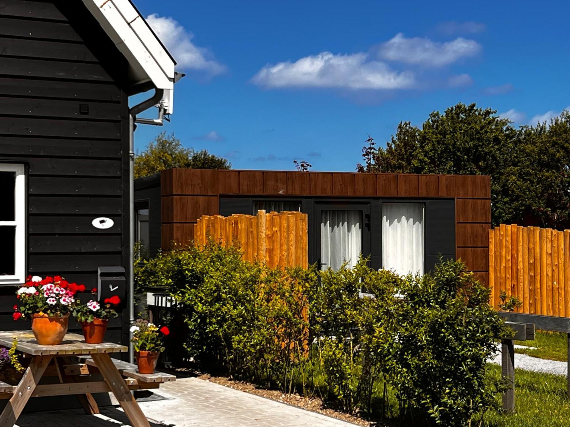 B&B Prive Tiny House Bij Zee Stellendam Eksteriør billede