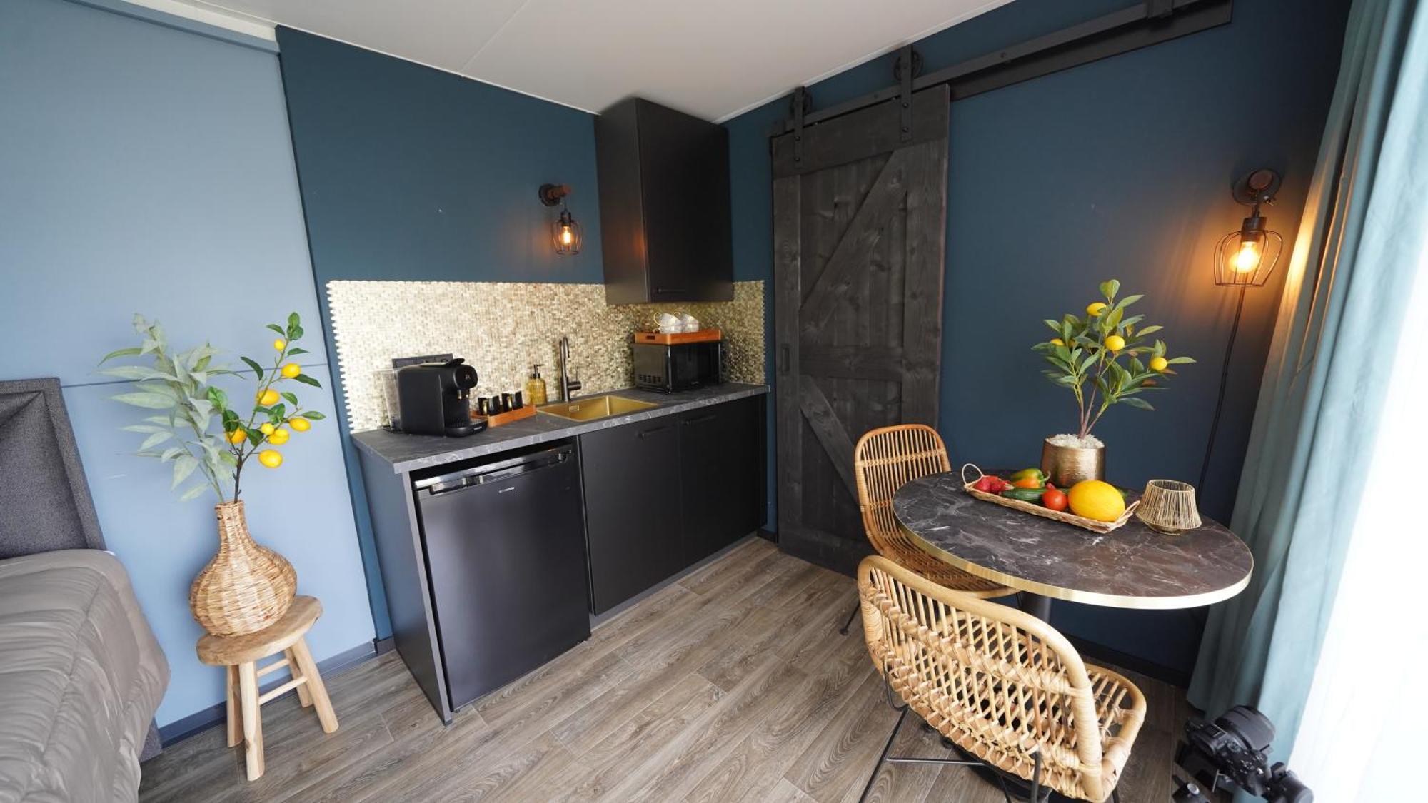 B&B Prive Tiny House Bij Zee Stellendam Eksteriør billede