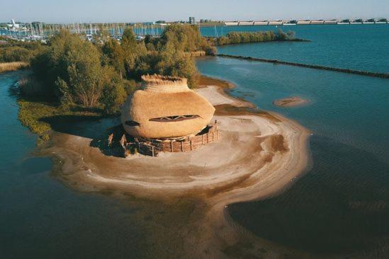 B&B Prive Tiny House Bij Zee Stellendam Eksteriør billede